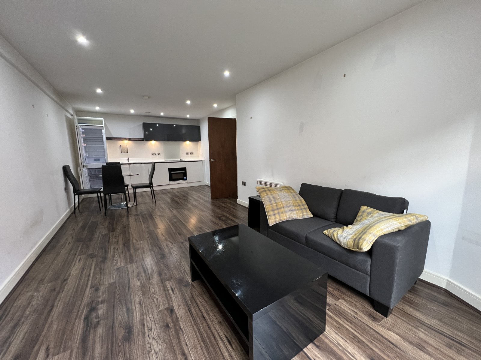 Apartment to rent with bedrooms in Kettleworks, 126 Pope Street