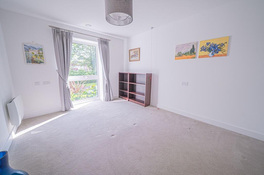 Apartment,retirement property to rent with bedrooms in Connaught