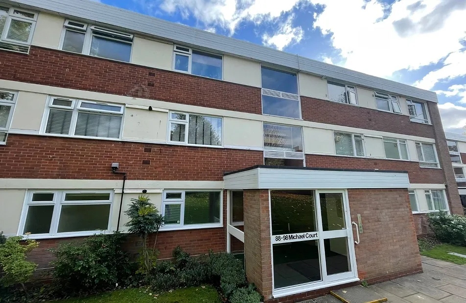 Apartment to rent with bedrooms in Bristol Road, Birmingham